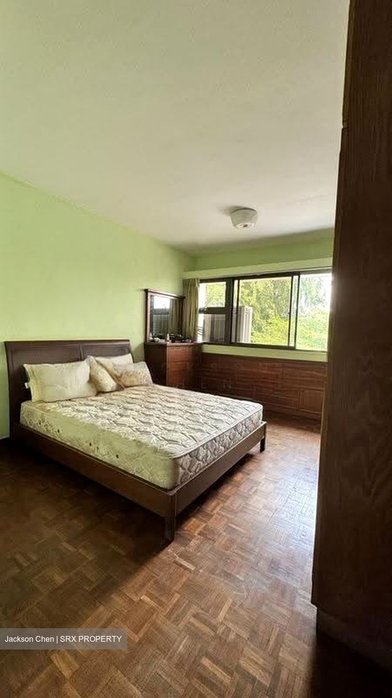 Pine Grove (D21), Condominium #631115411